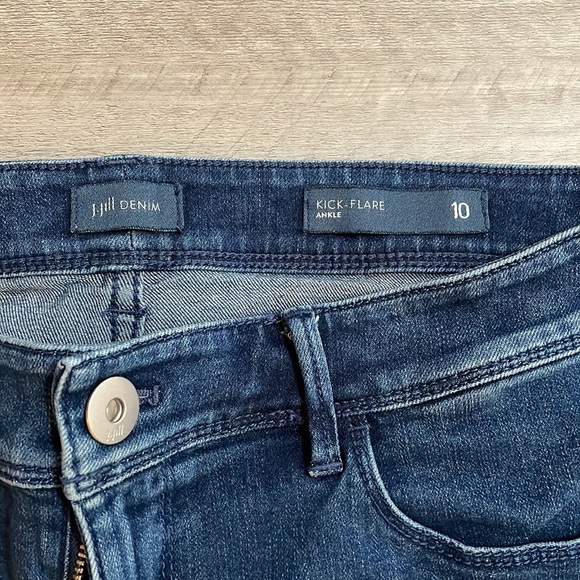 J. Jill Denim, Kick‎ Flare Ankle, size 10 - Picture 2 of 5